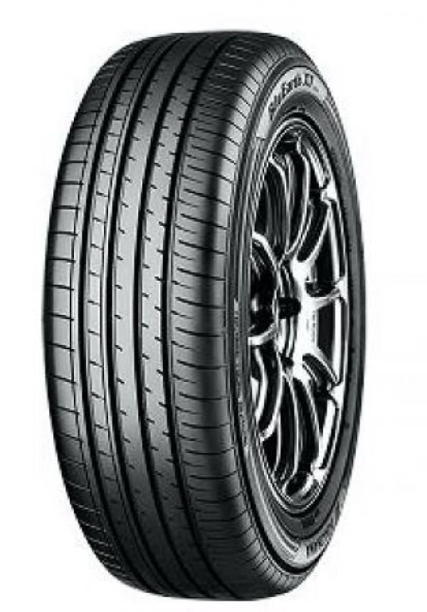 Pneumatico YOKOHAMA BLUEARTH XT AE61 235/60R18 103H Runflat - Estivo